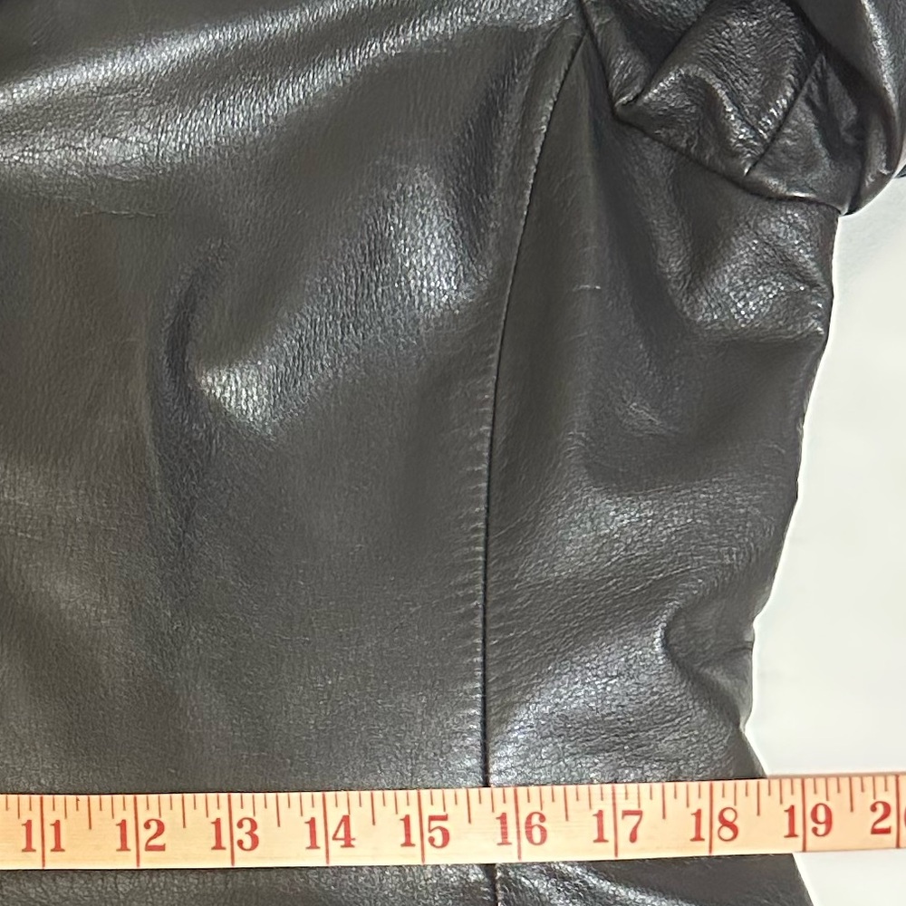 Vintage DANIER Canada Genuine Leather Over Coat In Black Size 10 To 12. - Picture 7 of 12